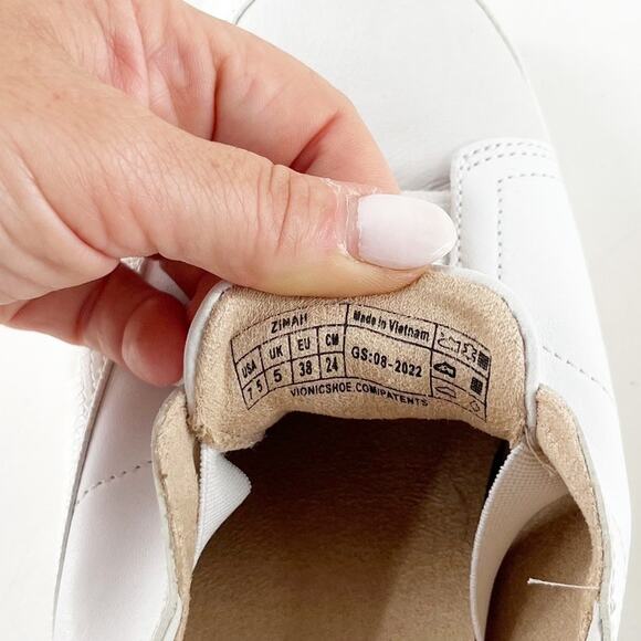 Vionic Zinah Leather Round Toe Flat Slip On Casual Sneaker White 7.5 - Picture 3 of 10